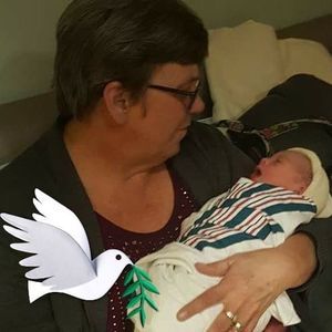 Meet your Posher, Debbie